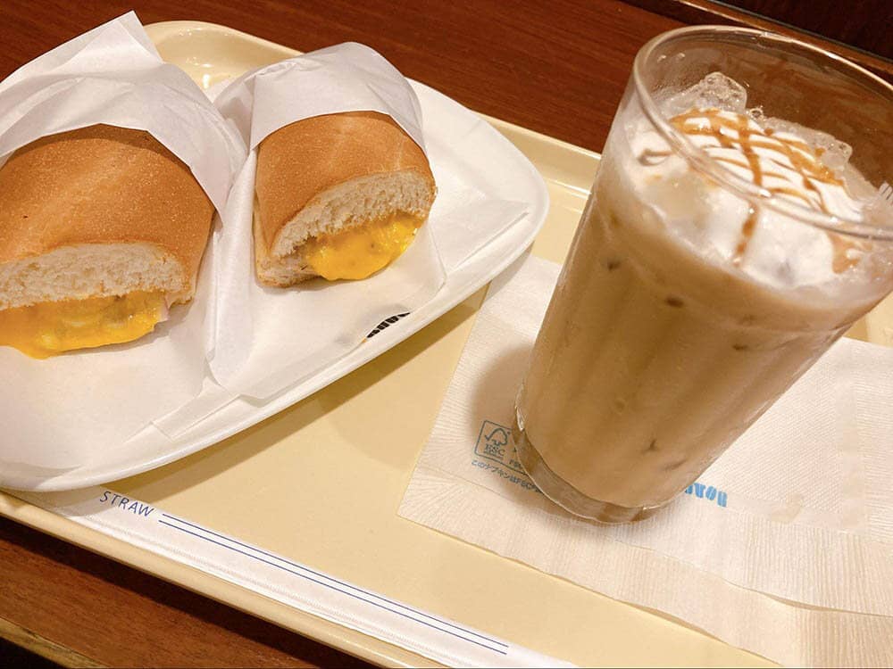 新宿で朝食