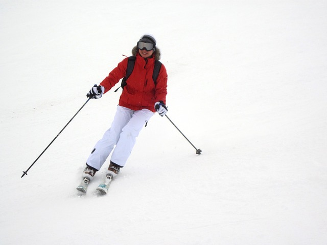 female-ski