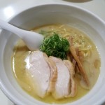 濃厚な味わいに舌鼓！大阪の鶏白湯ラーメン3選