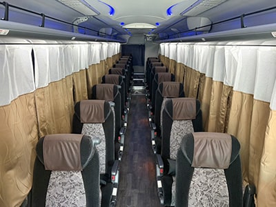 VIPライナー富山・金沢便 車内2