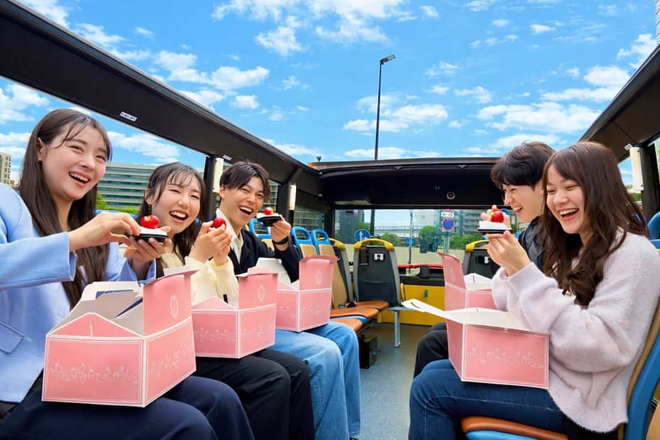 走るいちご農園！東京オープントップバスで楽しむ絶景＆スイーツツアー
