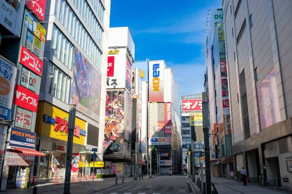 夜行バスで秋葉原に早朝着いたら？モーニングが楽しめるカフェ・喫茶店おすすめ6選