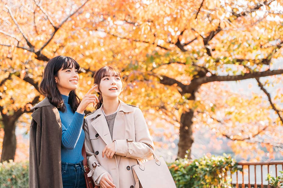 秋、女性ふたり旅