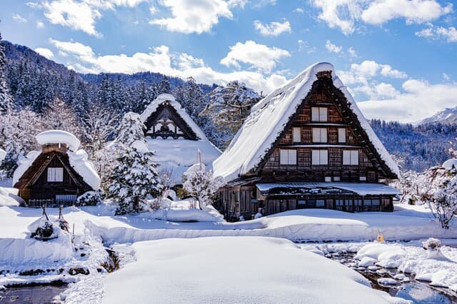 Recommended Day Trip hot spring around the Shirakawa-go