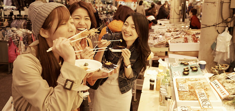 近江町市場で朝ごはん｜金沢グルメを一日で味わい尽くすモデルコース