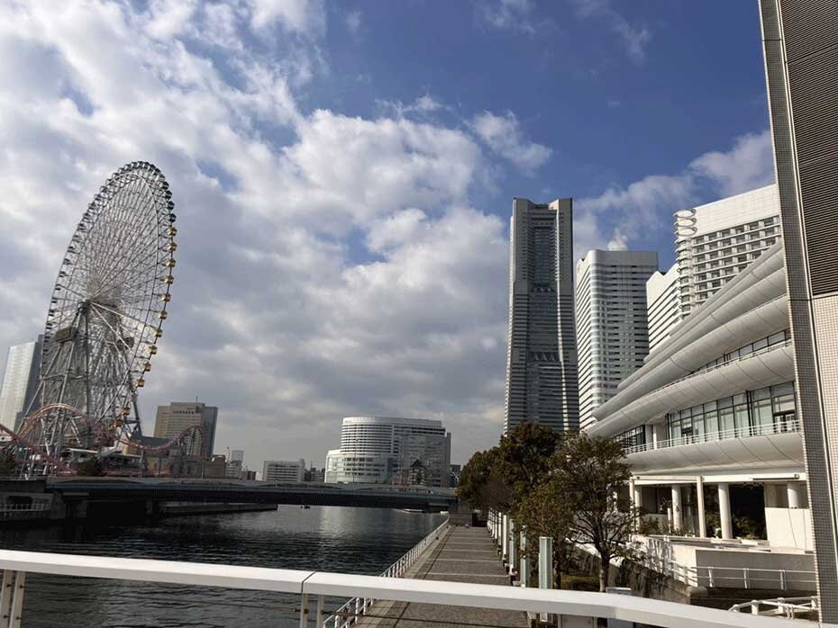 横浜ランドマークタワー