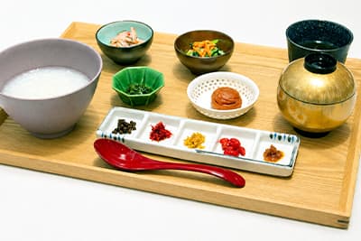 うめきた温泉 蓮 朝食付き温浴プラン 漢方薬膳粥朝食セット